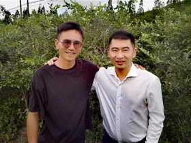 象山80后林一平硕士返乡做农民 成了网红"蓝莓王"